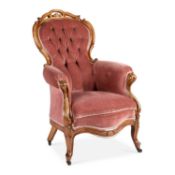 A VICTORIAN WALNUT AND UPHOLSTERED SALON CHAIR