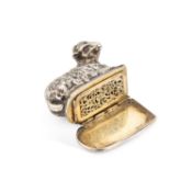 AN 19TH CENTURY SILVER VINAIGRETTE