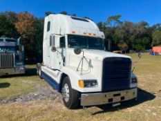 2001 Freightliner FLD120 Truck, VIN # 1FUYDDYB21DG88819