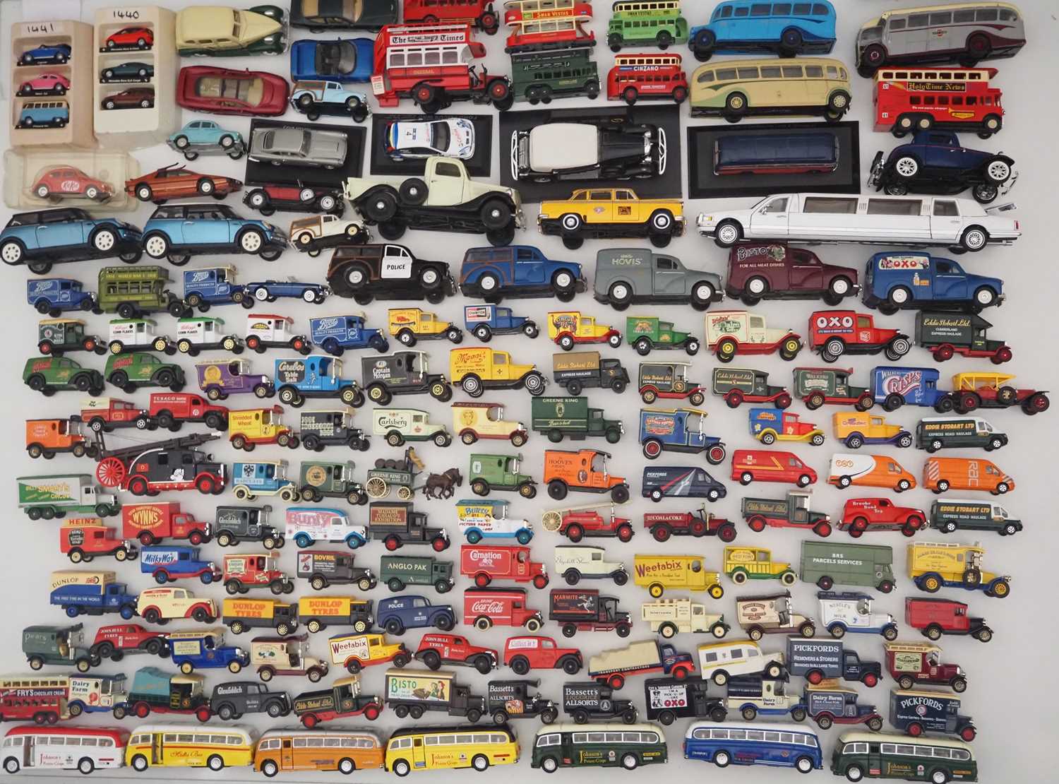 Très Belle Collection De Voitures Miniatures Diecast – Lots Variés