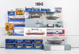 Konv. Modellfahrzeuge, dabei Siku 1723 Queen Mary II, Atlas Bismarck, HMS Hood, ...