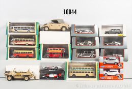 Konv. Modellfahrzeuge, dabei Hendrix Schwimmwagen Typ 166, Kübelwagen Typ 82, Atlas ...