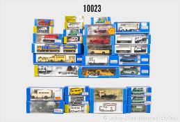 Roco H0 Modellfahrzeuge, dabei Einsatzfahrzeuge, Lkw, Busse usw., Z 0-1, ...