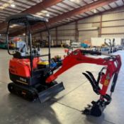 2025 TPM-16 Mini Hydraulic Excavator W/Dozer Blade (New/Unused)