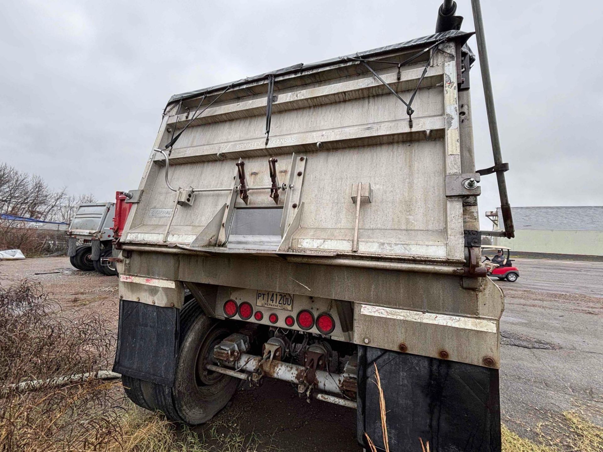 Mate Dump Trailer - Image 7 of 30