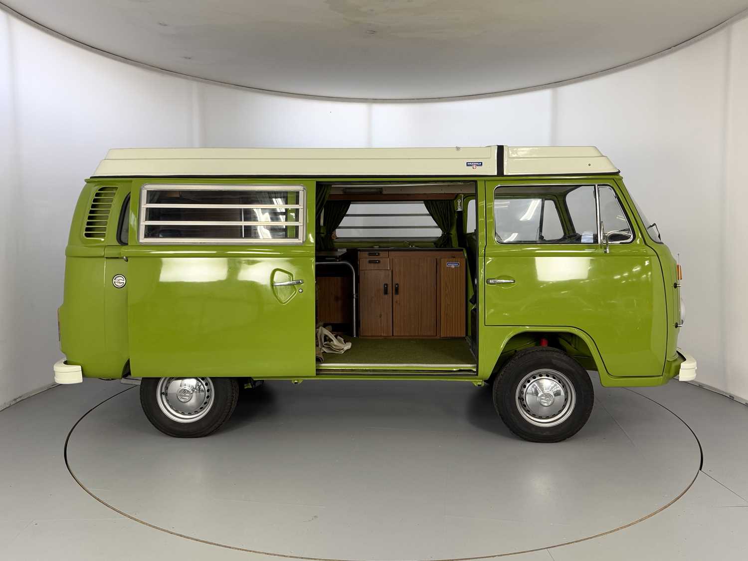 1978 Volkswagen Westfalia Fantastic restored example - Image 26 of 33