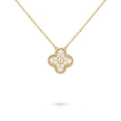 Vintage Alhambra Style Pendant In 18k Yellow Gold With Round Diamonds