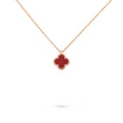 Sweet Alhambra Style Pendant In 18k Rose Gold With Carnelian