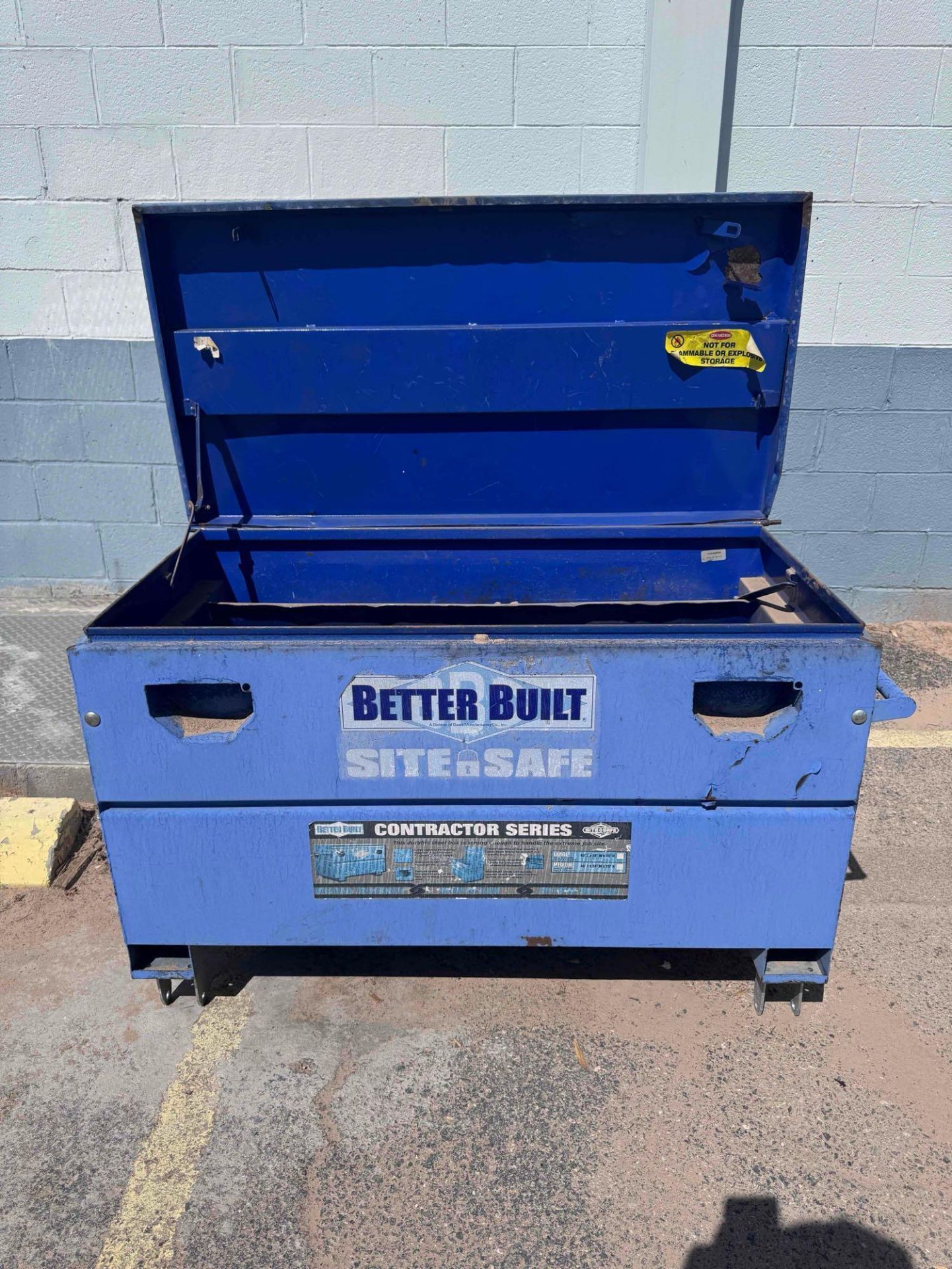 Better Built Heavy Duty Contractor Box. 24”W x 48”L x 29”H