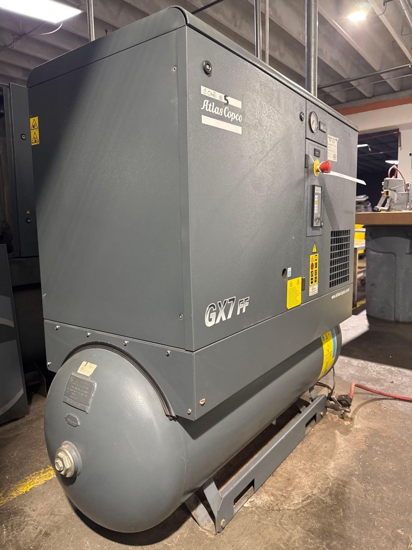 Crew Compressor Atlas Atlas Copco GX7FF 10HP Rotary Screw Air Compressor (2013)