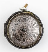 (255) GIRARD À COPPET, LOUIS XIV-UHR MIT WECKER UND DOPPELGEHÄUSE AUS LEDER MIT SILBERNEN NIETEN, EN