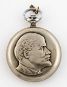 (160) RUSSISCHE TASCHENUHR MIT LENIN-PORTRAIT