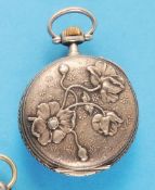 Art Nouveau Motif Pocket Watch with Relief, Silver-Plated Metal casing
