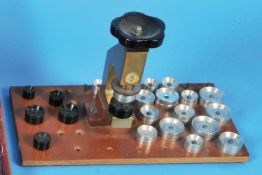 Einpressgerät für armierte Gläser