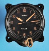 Revue 8 Jours, Swiss Made, Borduhr mit Leuchtzahlen