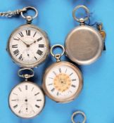 Konvolut mit 4 Schlüssel-Taschenuhren