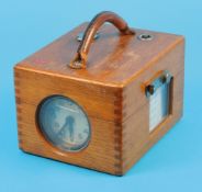 Benzing Taubenuhr im Holzgehäuse für 10 Tauben