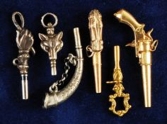 Sammlung mit 7 antiken Taschenuhrschlüsseln
