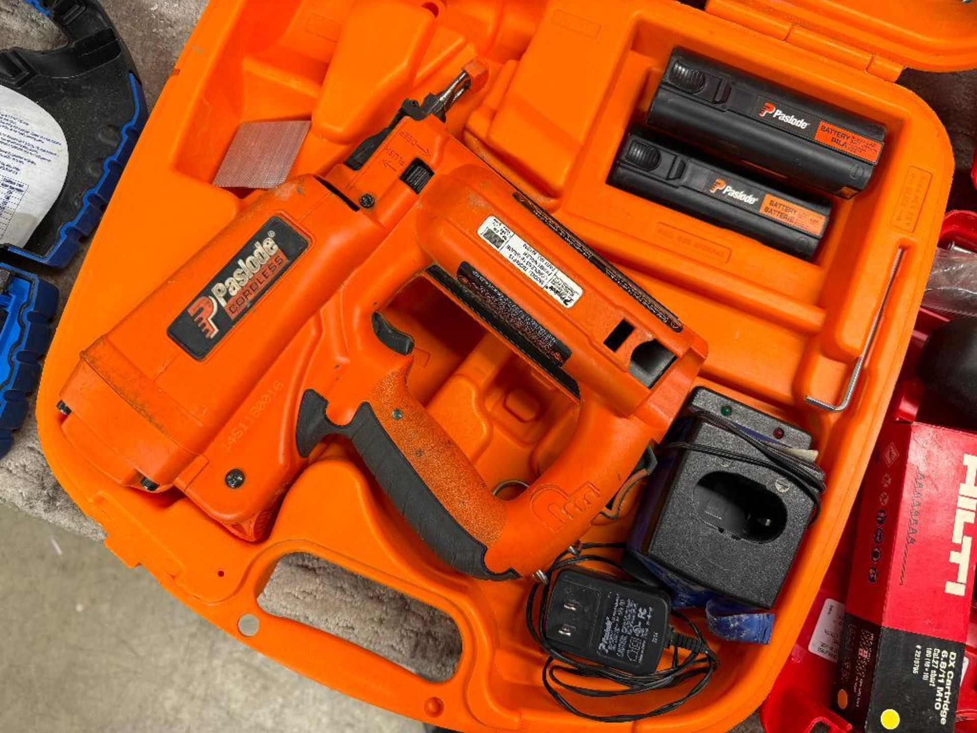 Paslode Cordless IM200F18 Nailer - Image 5 of 8