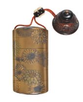 A GOLD-LACQUER FIVE-CASE INRO, EDO PERIOD (1615-1868), 18TH/19TH CENTURY