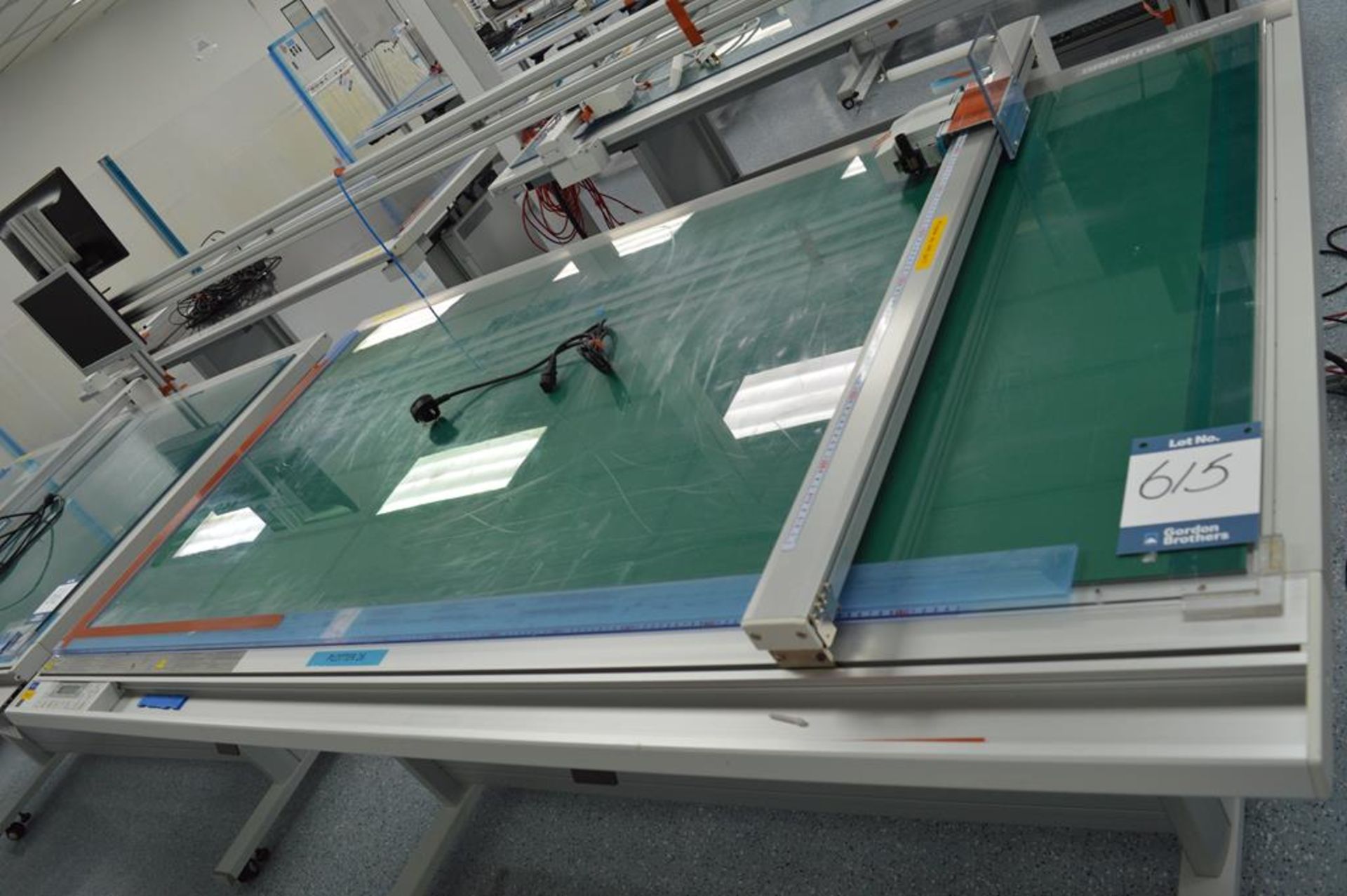 Qty: 1, Graphtec Corp.﻿, Model / Type: Cutting Pro FCX 2250-180 ...