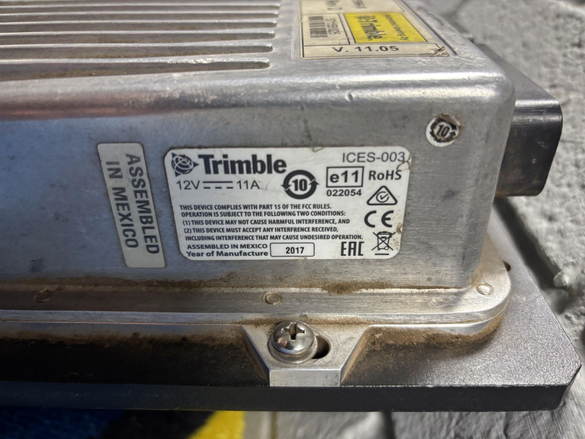 Trimble TMX-2050 GPS & Nav SystemWith Trimble TMX-2050 12