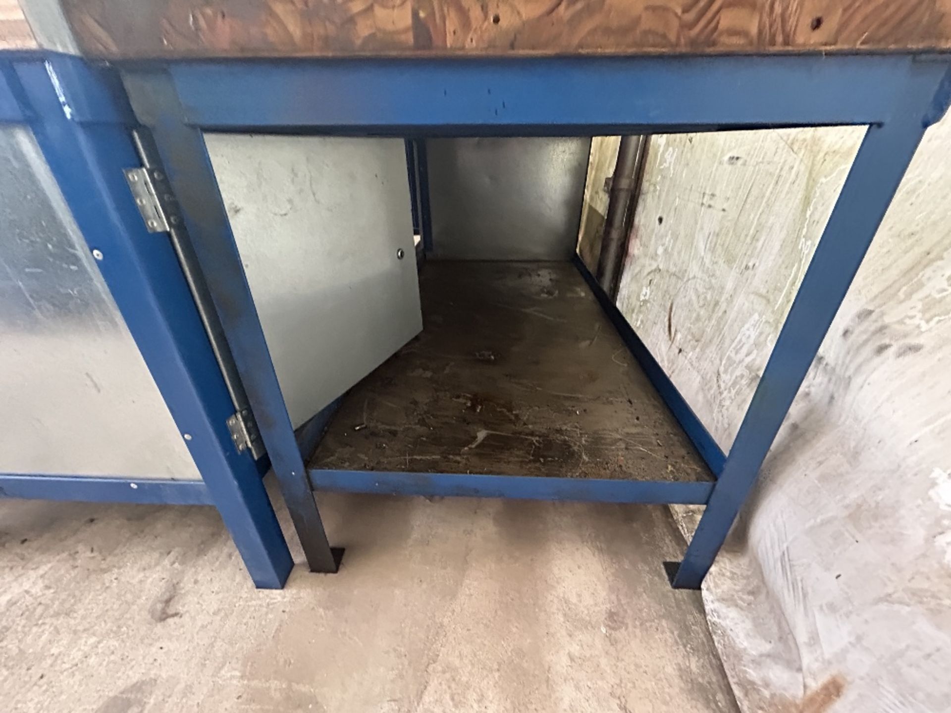 Steel Topped Workbench With Locker & Draper 150mm ViceApproximate ...