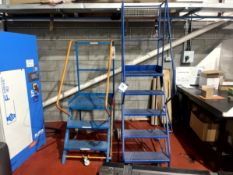 5-tread and 3-tread mobile warehouse steps