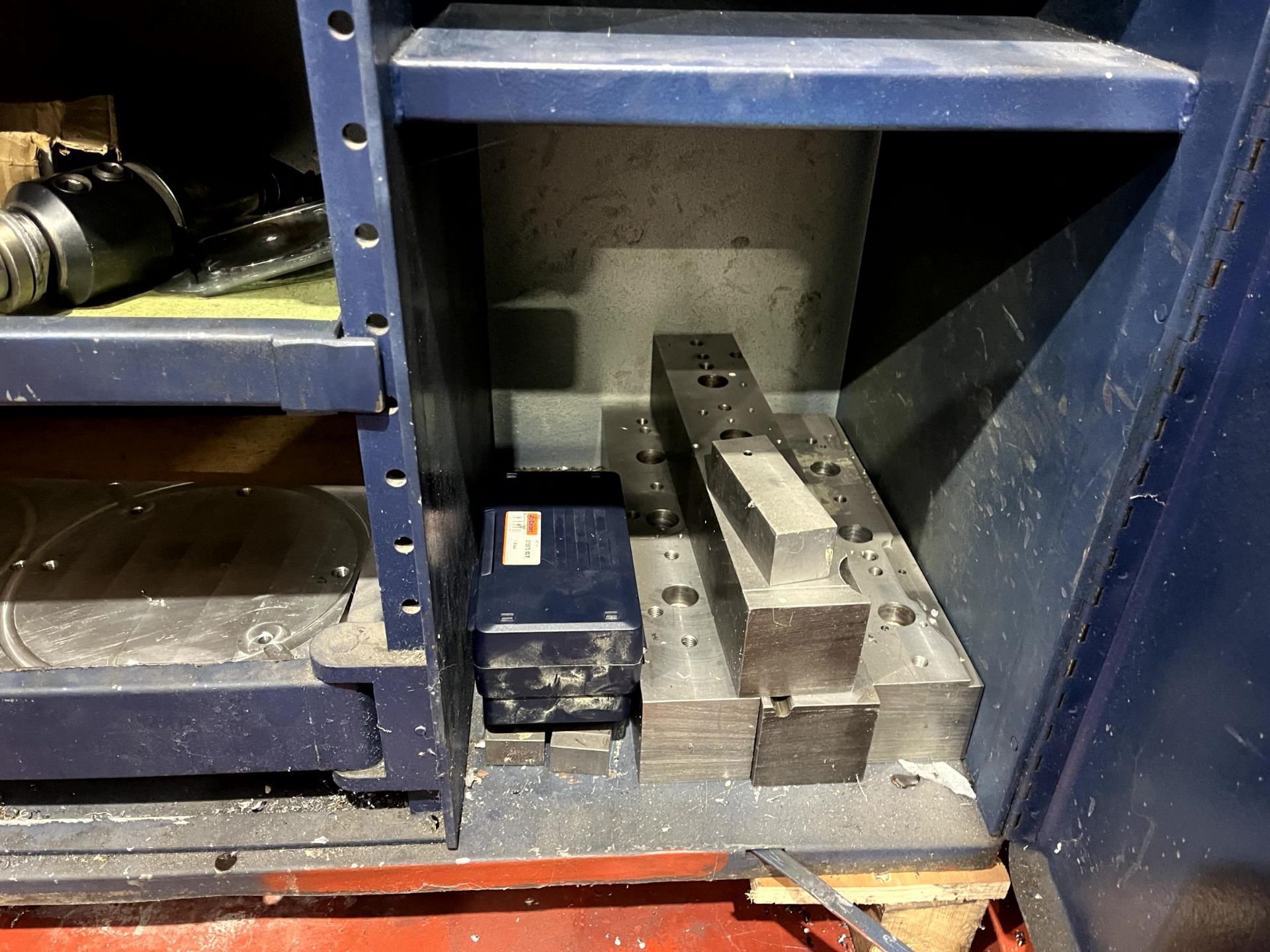 King Rich KRV3000/Edge3000 vertical milling machine, Serial No. 10429 (2005) with Proto Trak Edge - Image 20 of 25