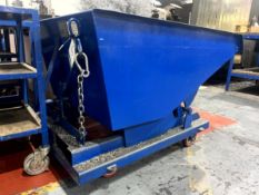 Leonard 2,000kg skid mounted tipping skip - excluding swarf contents
