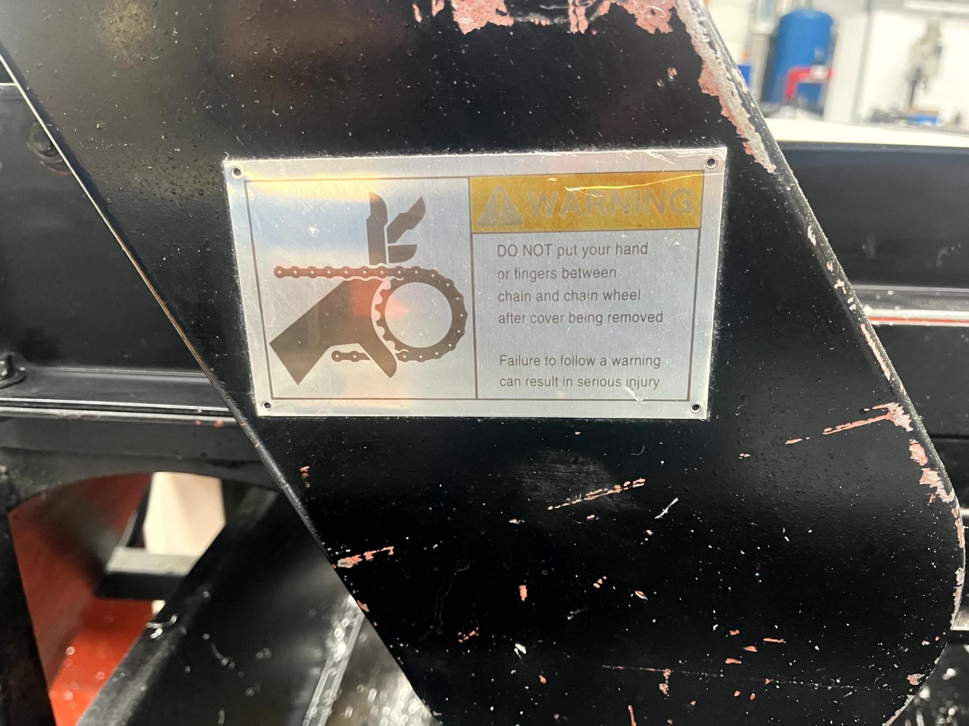 Huron CX10 vertical milling machine, Serial No. 00A410 (2000) with external swarf conveyor, metal - Image 7 of 20