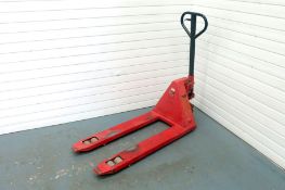 Nu-Tool Pallet Truck. Length of Forks 1060mm. Width of Forks 550mm.