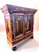 Ostfriesischer Kissenschrank um 1680