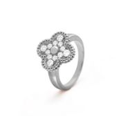 Vintage Alhambra style Ring 18K White Gold - Round Diamonds - D Colour - VVS Clarity