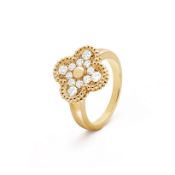 Vintage Alhambra style Ring 18ct Yellow Gold - Round Diamonds - D Colour - VVS Clarity