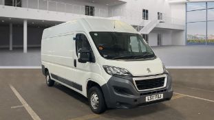 **ON SALE**Peugeot Boxer Professional 335 2.0 BlueHDI 2017 '17 Reg' L3 H2 - Navigation - A/C