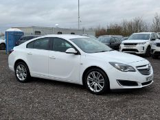 vauxhall insignia 2.0 CDTI E/F 140 DESIGN Hatchback 2015 - A/C - Only 77,849 Miles