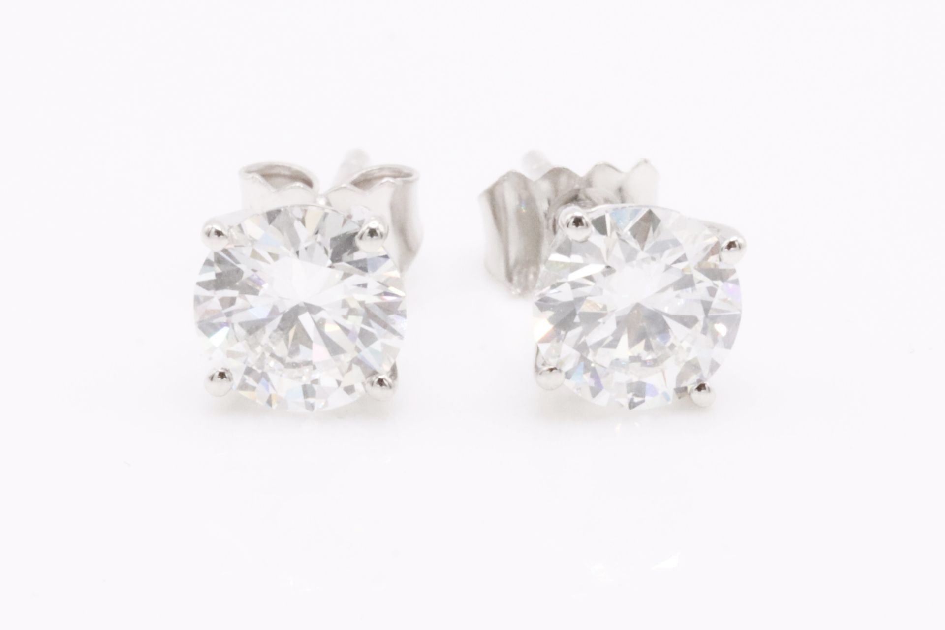 Round Brilliant Cut 1.40 Carat ( Natural Diamond ) Earrings In 18K White Gold - EDR Report - Image 4 of 8