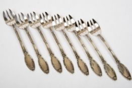 Acht Austerngabeln, Delheid/Belgien -Schleifendekor-