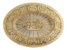 Große ovale Elfenbein-Prunkplatte mit Bacchus-Thematik