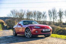 2005 Mazda MX5 Roadster Limited-edition roadster, number 038 of 300, with matching hardtop