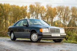 1990 Mercedes-Benz 230 CE ***NO RESERVE*** Well-kept pillarless coupé with comprehensive history fil