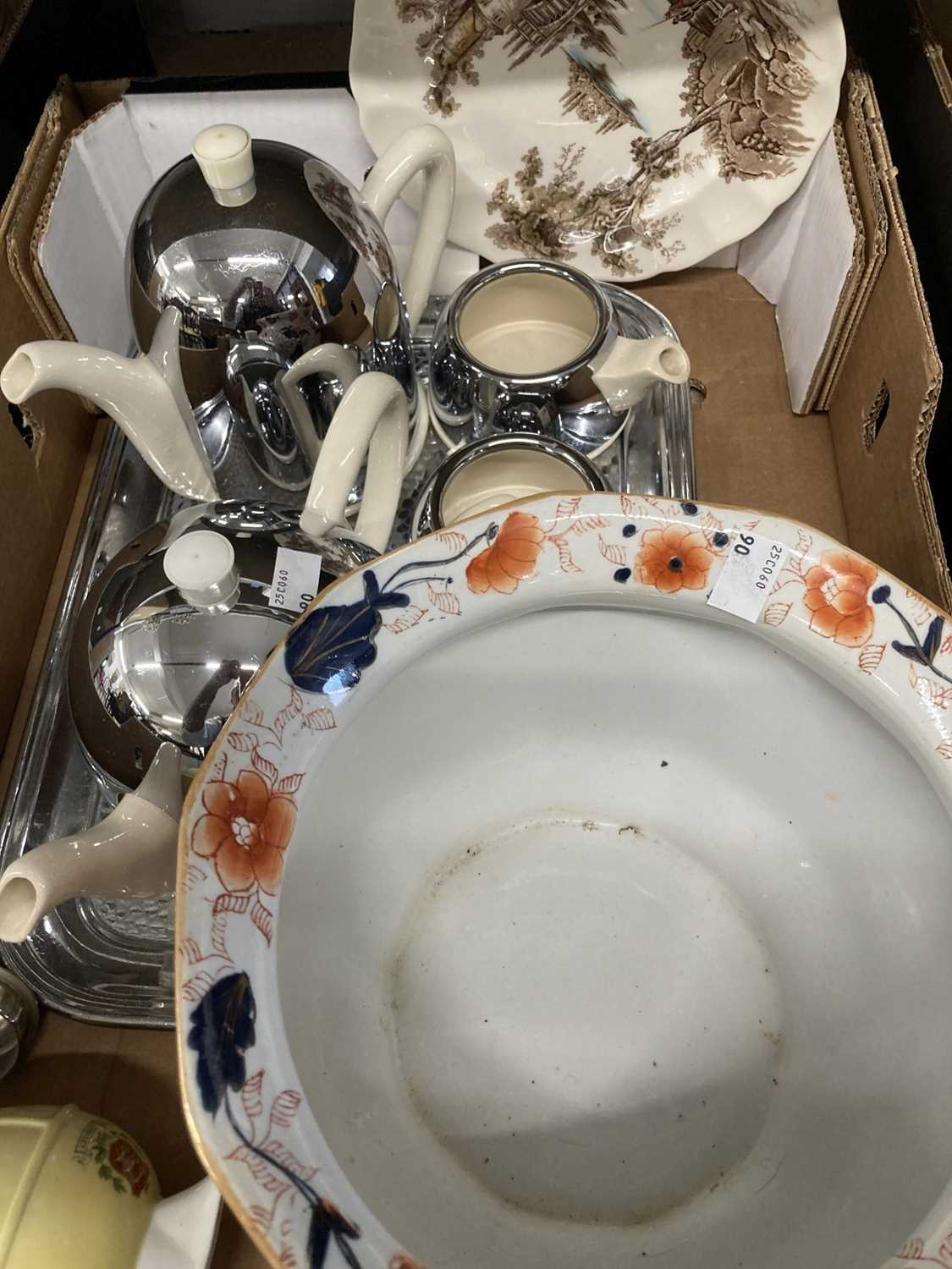 Ceramics: - Image 5 of 6