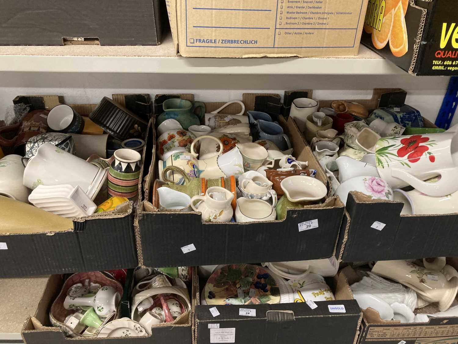 Ceramics: - Image 4 of 4