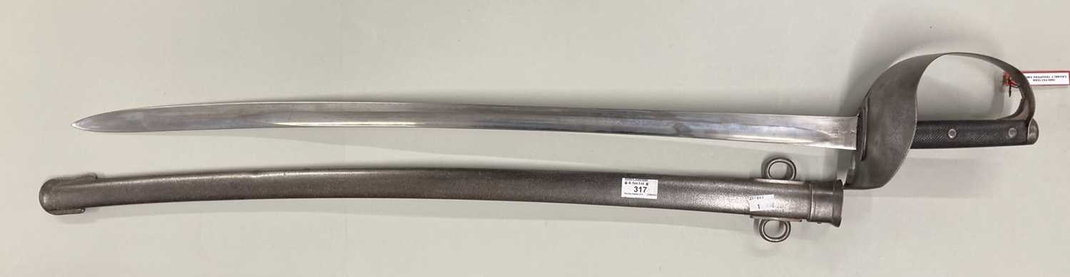 Weapons & Militaria: