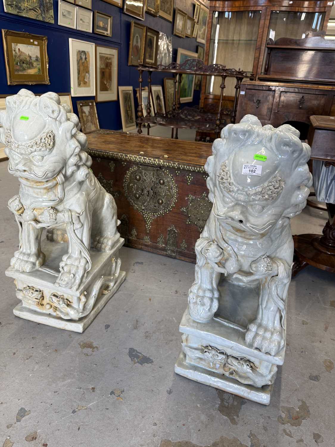 Oriental: - Image 2 of 11