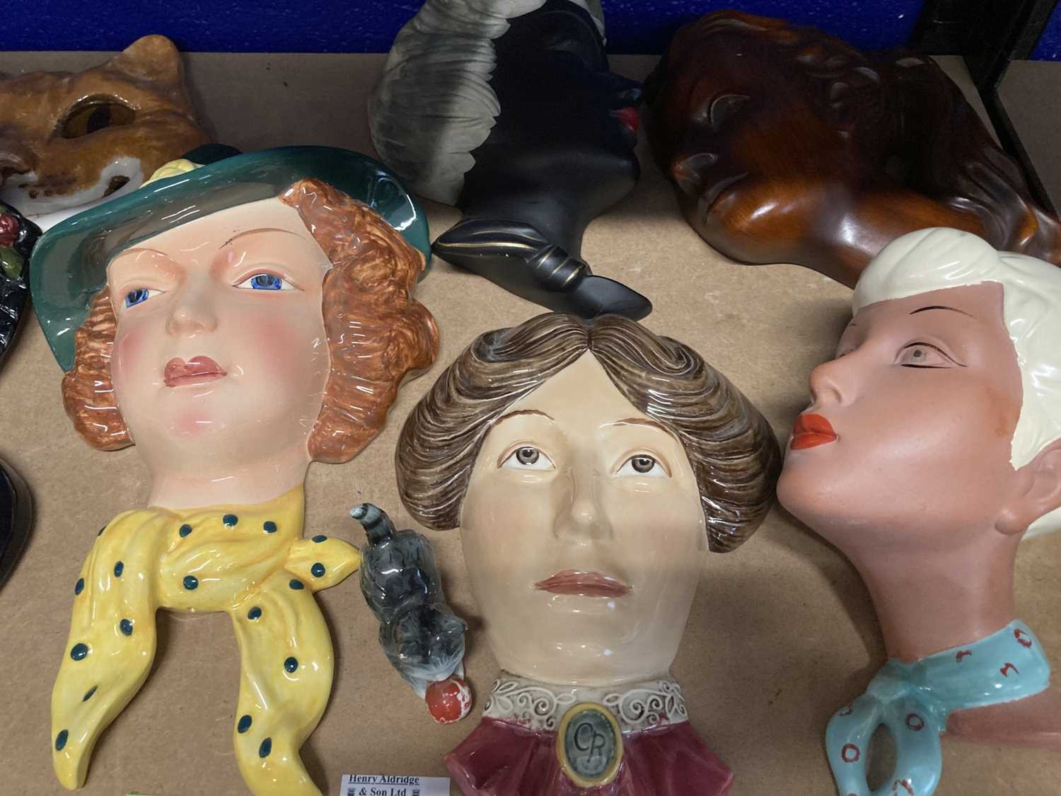 Ceramics: - Image 2 of 2