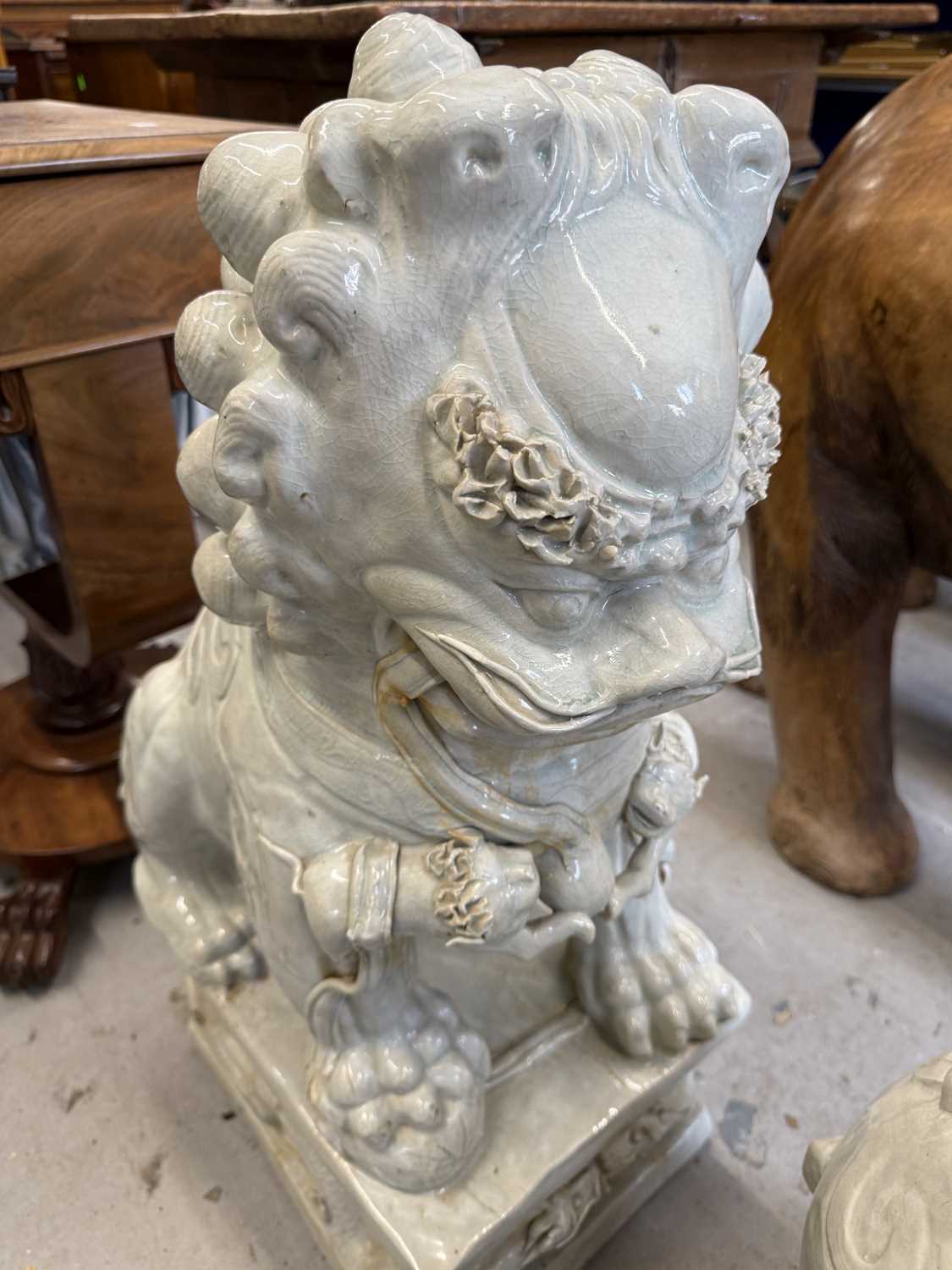 Oriental: - Image 3 of 11