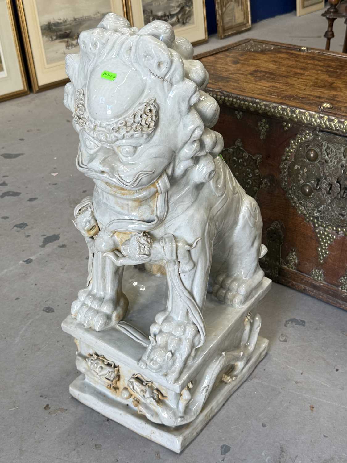 Oriental: - Image 7 of 11