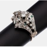 14 kt Gold Diamant-Ring, WG 585/000, mittigblütenförm.